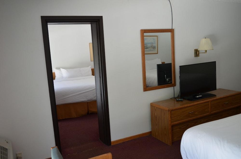 Econo Lodge Manistee Zewnętrze zdjęcie